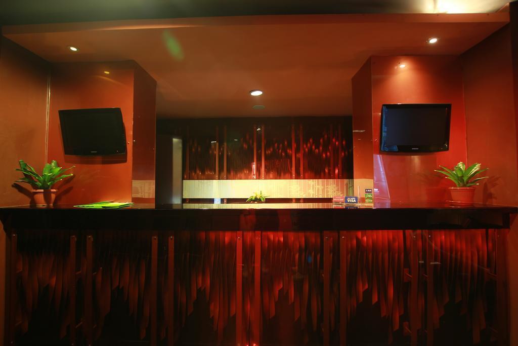 Sparks Life Jakarta, Artotel Curated Eksteriør bilde