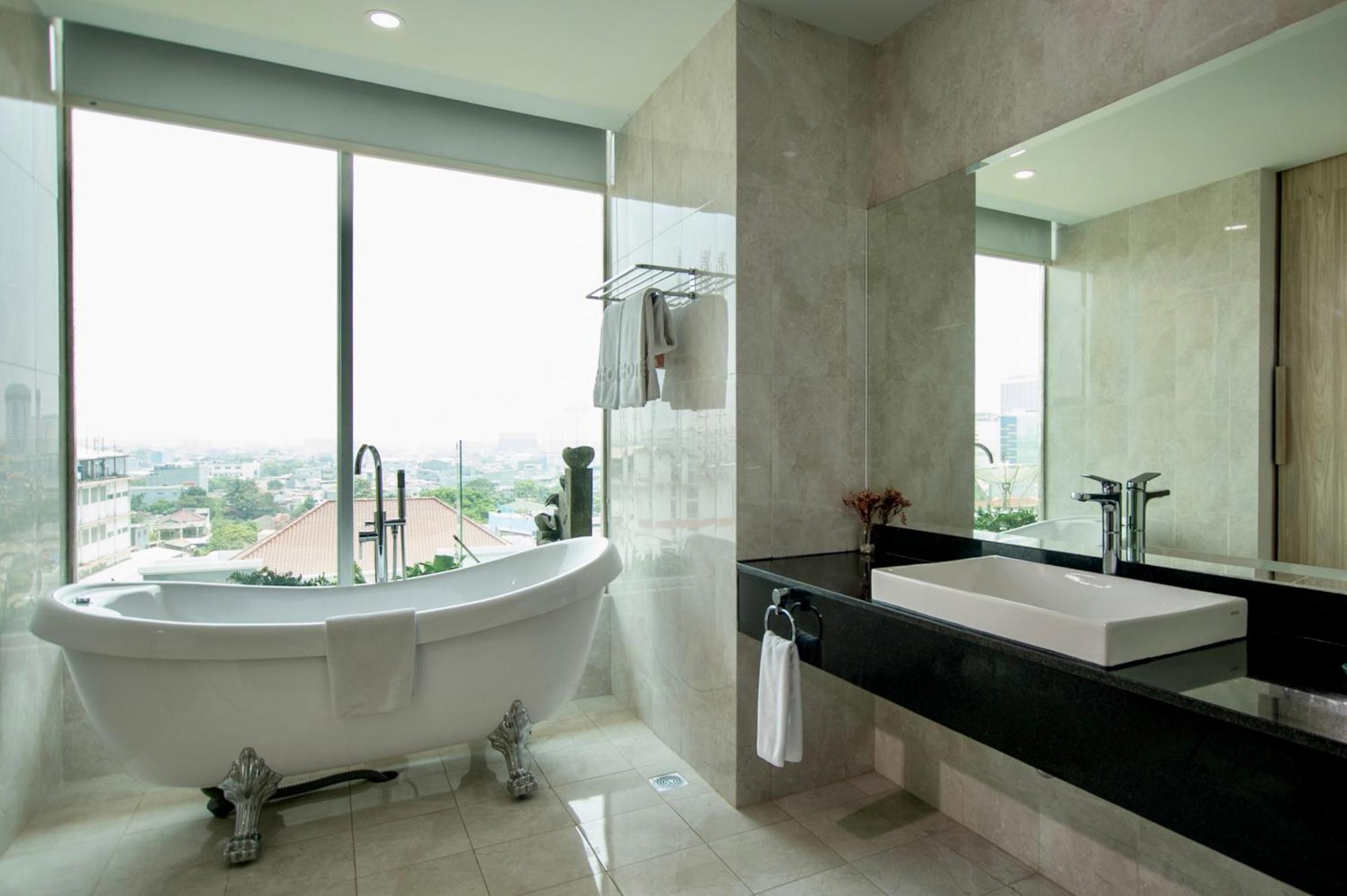 Sparks Life Jakarta, Artotel Curated Eksteriør bilde