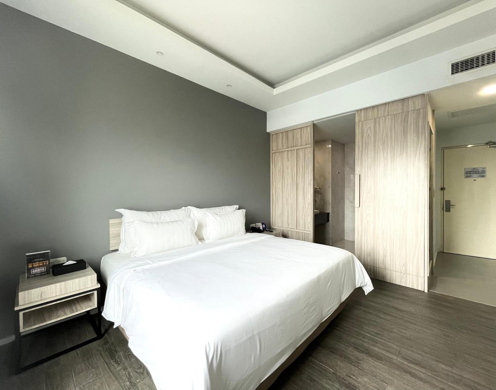 Sparks Life Jakarta, Artotel Curated Eksteriør bilde