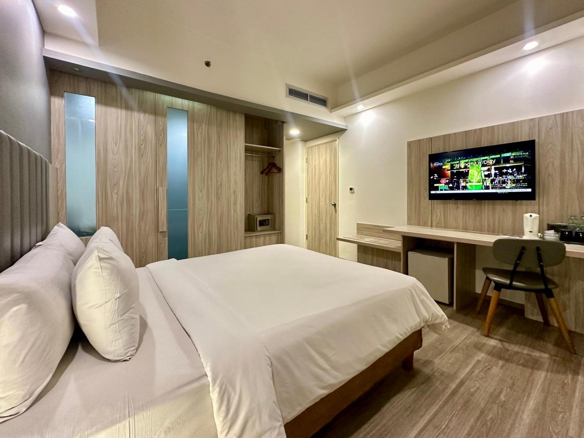 Sparks Life Jakarta, Artotel Curated Eksteriør bilde