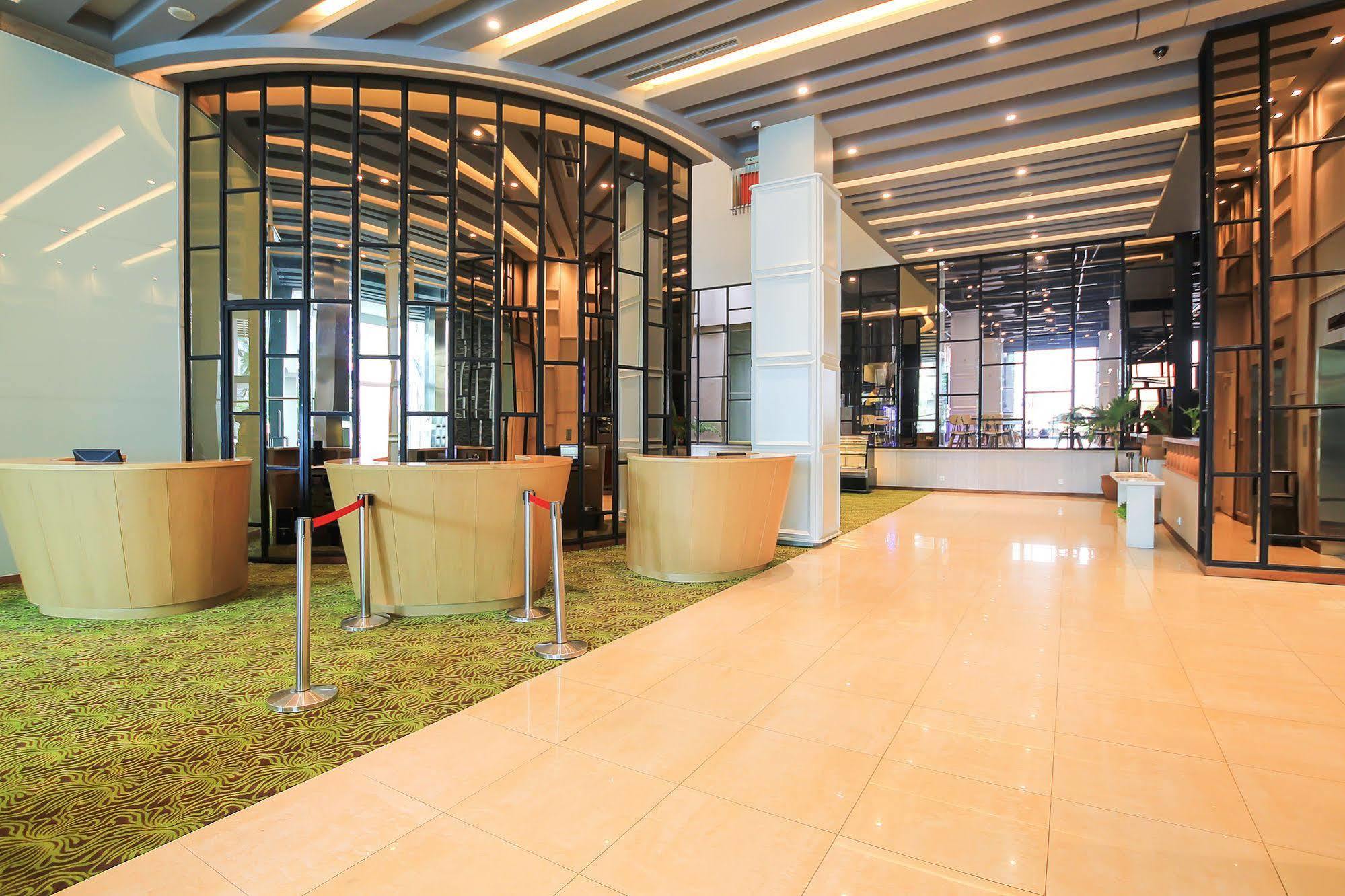 Sparks Life Jakarta, Artotel Curated Eksteriør bilde